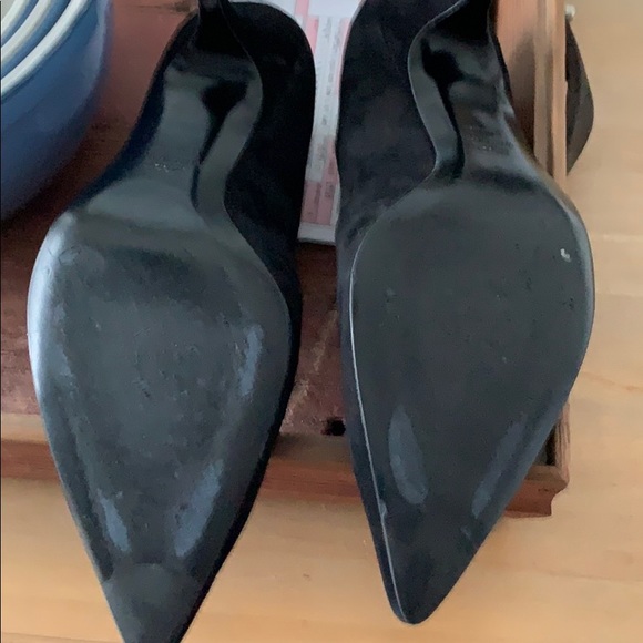 Stuart Weizmann black suede pumps size 9 - Picture 4 of 8